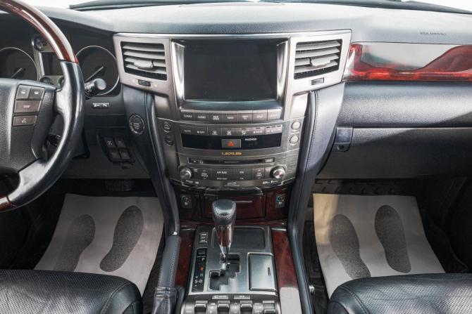 Lexus LX III с пробегом 2011 года, цена 3 849 000 рублей, 255000 км, внедорожник, Автокод Объявления