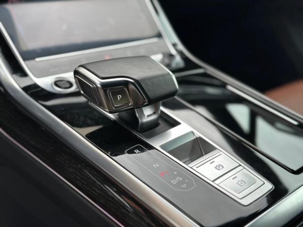 Audi Q7 II (4M) Рестайлинг с пробегом 2021 года, цена 5 750 000 рублей, 91922 км, внедорожник, Автокод Объявления