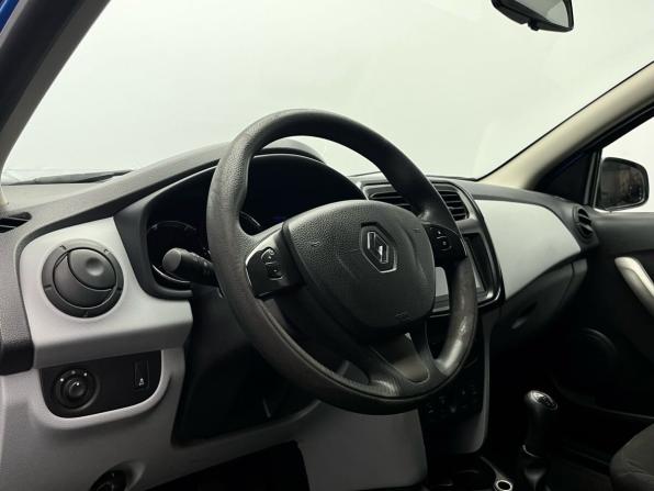 Renault Sandero II с пробегом 2014 года, цена 679 000 рублей, 175651 км, хэтчбек, Автокод Объявления