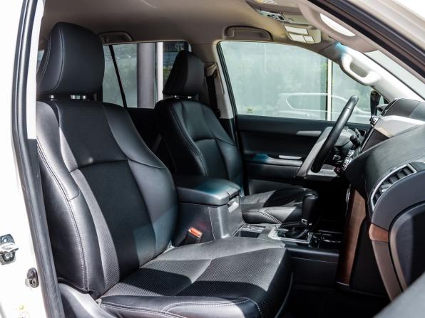Toyota Land Cruiser Prado 150 Series Рестайлинг 1 с пробегом 2017 года, цена 4 600 000 рублей, 92265 км, внедорожник, Автокод Объявления