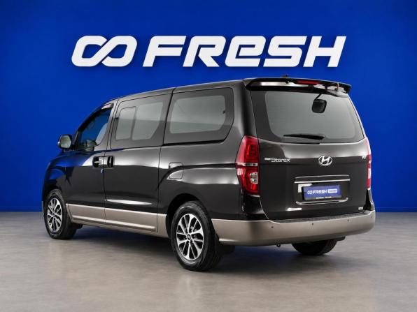 Hyundai Grand Starex I Рестайлинг с пробегом 2018 года, цена 3 769 050 рублей, 123776 км, минивэн, Автокод Объявления