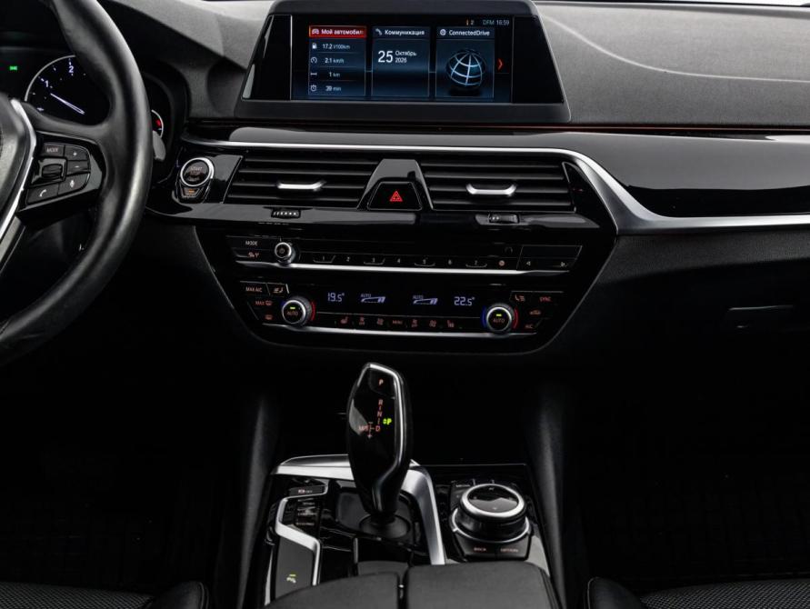 BMW 5 серии VII (G30/G31/G38) Санкт-Петербург  - изображение 12