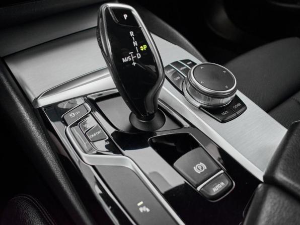 BMW 5 серии VII (G30/G31/G38) с пробегом 2018 года, цена 3 190 000 рублей, 181887 км, седан, Автокод Объявления