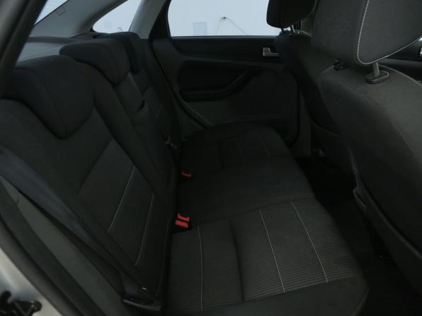 Ford Focus II Рестайлинг с пробегом 2010 года, цена 446 000 рублей, 166000 км, седан, Автокод Объявления