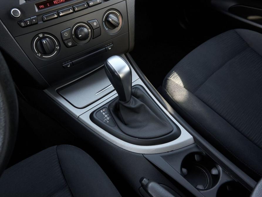 BMW 1 серии I (E81/E82/E87/E88) Рестайлинг Казань  - изображение 10