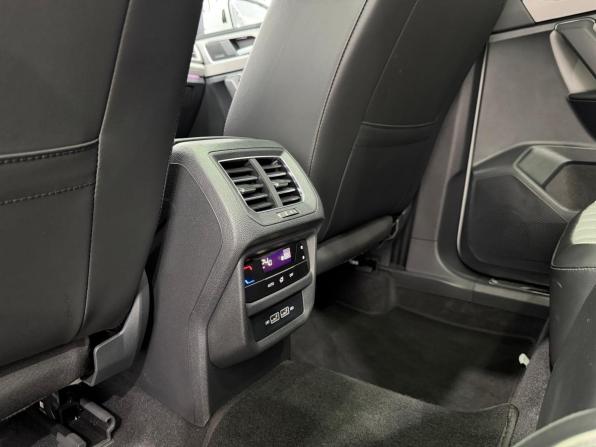 Volkswagen Tayron I Рестайлинг с пробегом 2023 года, цена 4 099 000 рублей, 47998 км, внедорожник, Автокод Объявления