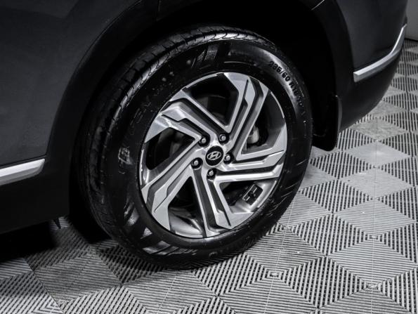 Hyundai Santa Fe IV Рестайлинг с пробегом 2021 года, цена 3 960 000 рублей, 75082 км, внедорожник, Автокод Объявления