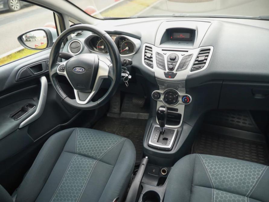 Ford Fiesta Mk6 Санкт-Петербург  - изображение 10