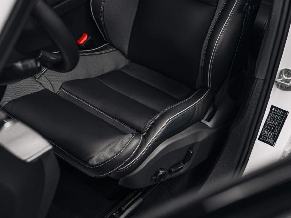 Volvo XC60 II Рестайлинг с пробегом 2024 года, цена 6 200 000 рублей, 60 км, внедорожник, Автокод Объявления