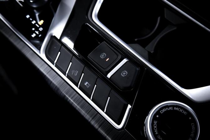 Geely Tugella I с пробегом 2023 года, цена 2 549 900 рублей, 109000 км, внедорожник, Автокод Объявления