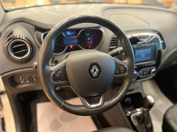 Renault Kaptur I с пробегом 2019 года, цена 1 749 000 рублей, 76000 км, внедорожник, Автокод Объявления