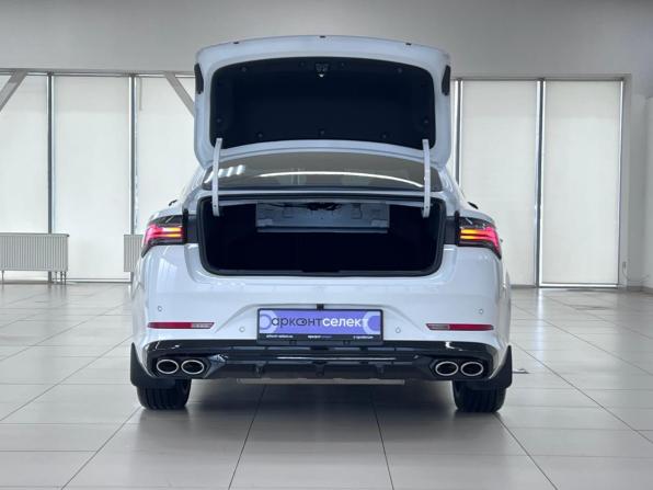 Geely Preface I с пробегом 2024 года, цена 2 600 000 рублей, 8163 км, седан, Автокод Объявления