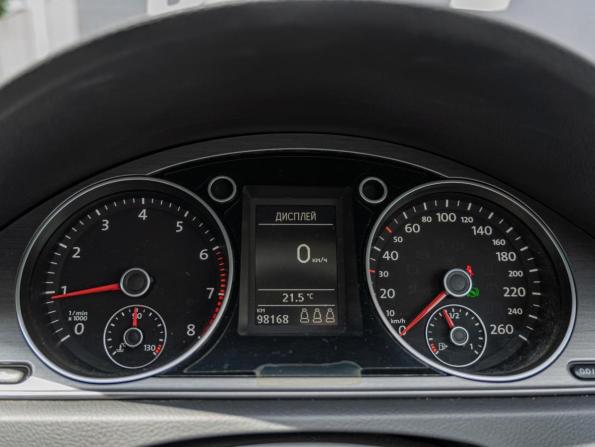 Volkswagen Passat B7 с пробегом 2011 года, цена 990 000 рублей, 98168 км, универсал, Автокод Объявления