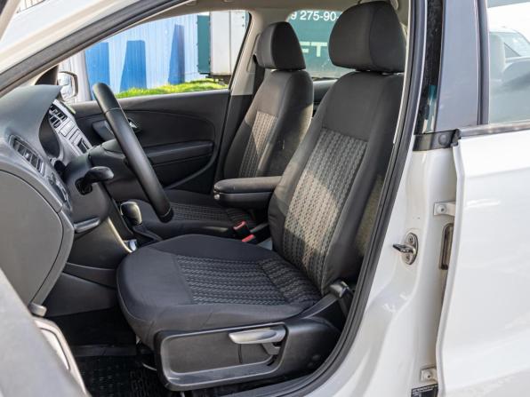 Volkswagen Polo V Рестайлинг с пробегом 2019 года, цена 895 000 рублей, 178359 км, седан, Автокод Объявления