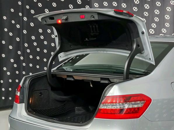 Mercedes-Benz E-Класс IV (W212 S212 C207) с пробегом 2010 года, цена 1 315 000 рублей, 228741 км, седан, Автокод Объявления