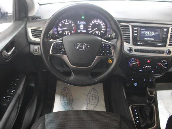 Hyundai Solaris II с пробегом 2019 года, цена 1 438 000 рублей, 90476 км, седан, Автокод Объявления