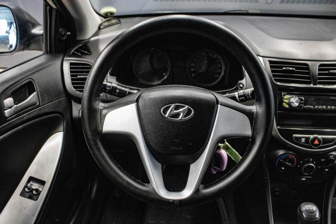 Hyundai Solaris I Рестайлинг с пробегом 2014 года, цена 869 000 рублей, 148797 км, седан, Автокод Объявления