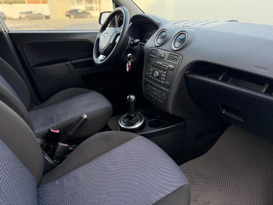 Ford Fusion I Рестайлинг Ростов-на-Дону  - изображение 15