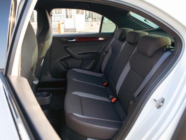 Volkswagen Polo VI с пробегом 2022 года, цена 1 455 000 рублей, 109000 км, лифтбек, Автокод Объявления
