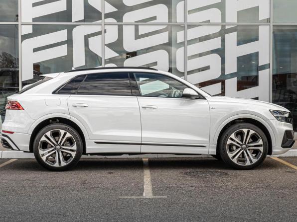 Audi Q8 I (4M) с пробегом 2019 года, цена 7 060 000 рублей, 93384 км, внедорожник, Автокод Объявления