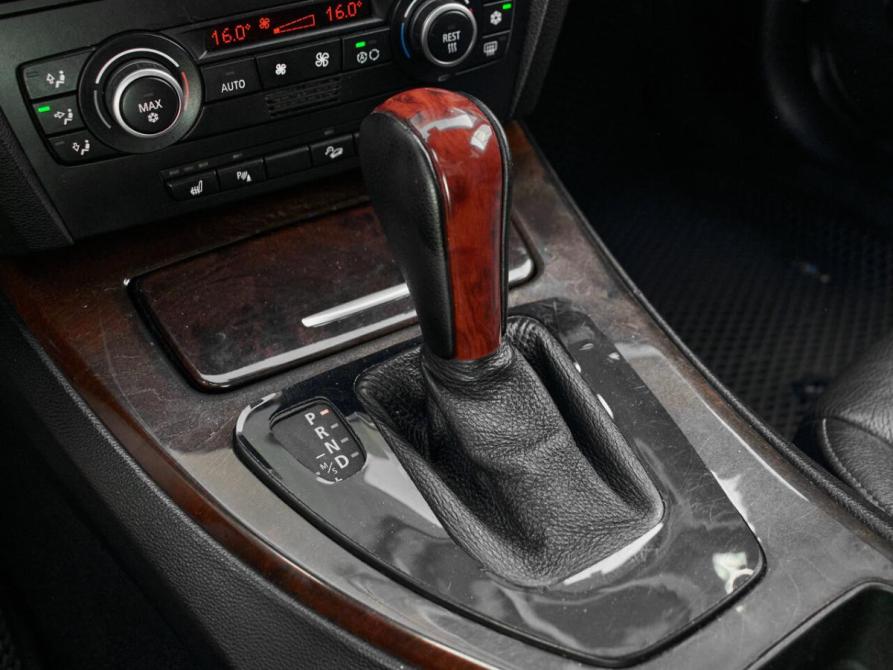 BMW 3 серии V (E90/E91/E92/E93) Рестайлинг Екатеринбург  - изображение 18