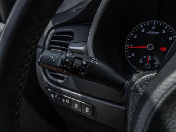 Kia Rio IV Рестайлинг с пробегом 2021 года, цена 1 537 000 рублей, 188395 км, седан, Автокод Объявления