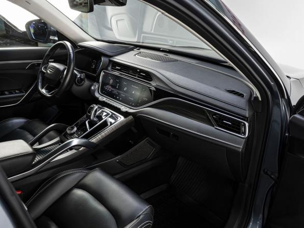 Geely Atlas Pro с пробегом 2023 года, цена 1 990 000 рублей, 84443 км, внедорожник, Автокод Объявления