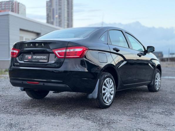 Lada (ВАЗ) Vesta I с пробегом 2021 года, цена 1 065 000 рублей, 70000 км, седан, Автокод Объявления