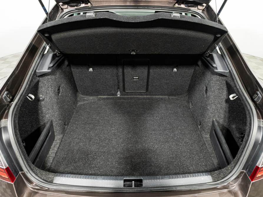 Skoda Octavia III (A7) Рестайлинг Санкт-Петербург  - изображение 16