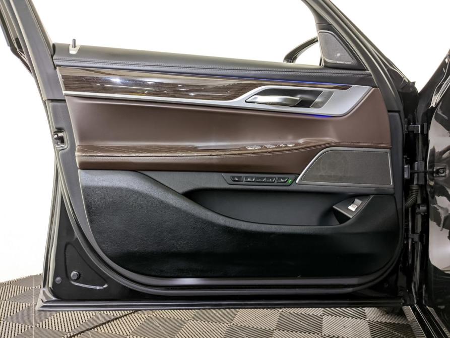 BMW 7 серии VI (G11/G12) Рестайлинг Москва  - изображение 21