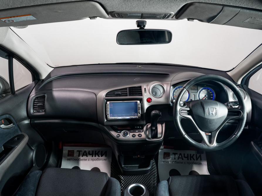 Honda Stream II Чита  - изображение 8