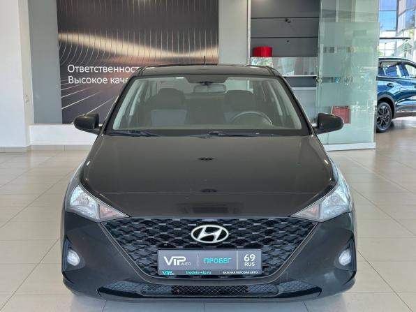 Hyundai Solaris II Рестайлинг с пробегом 2021 года, цена 1 367 000 рублей, 151225 км, седан, Автокод Объявления