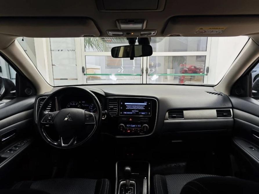 Mitsubishi Outlander III Рестайлинг 3 Челябинск  - изображение 10
