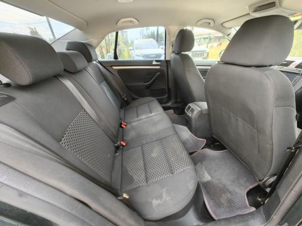 Volkswagen Jetta V с пробегом 2009 года, цена 359 000 рублей, 302173 км, седан, Автокод Объявления