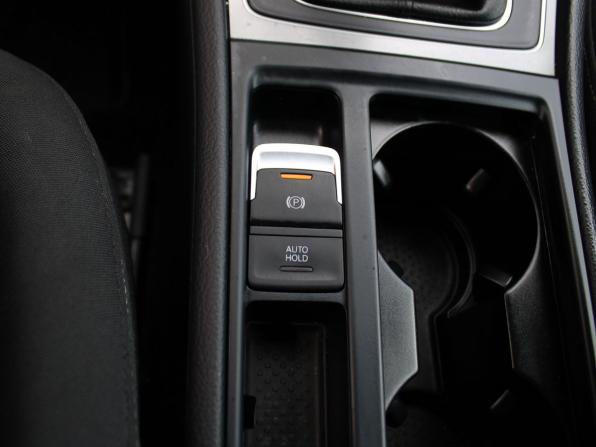 Volkswagen Golf VII с пробегом 2013 года, цена 799 000 рублей, 220845 км, хэтчбек, Автокод Объявления