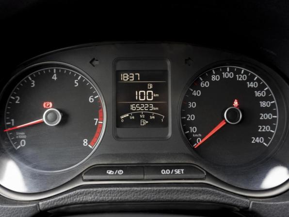 Volkswagen Polo V Рестайлинг с пробегом 2020 года, цена 949 000 рублей, 165223 км, седан, Автокод Объявления