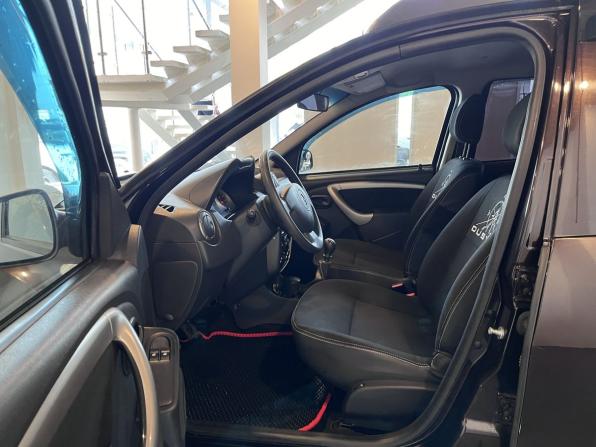 Renault Duster I с пробегом 2014 года, цена 1 083 000 рублей, 141516 км, внедорожник, Автокод Объявления