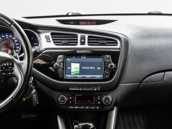 Kia Ceed II с пробегом 2013 года, цена 1 118 000 рублей, 125397 км, хэтчбек, Автокод Объявления