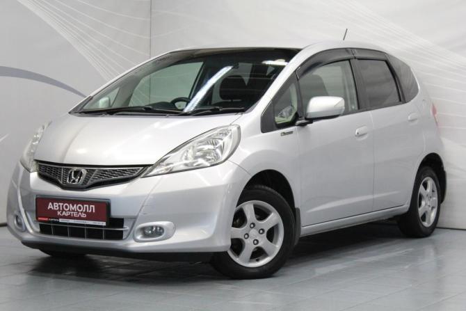 Honda Fit II с пробегом 2011 года, цена 849 000 рублей, 182000 км, хэтчбек, Автокод Объявления