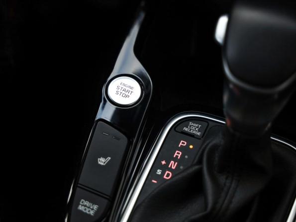 Kia Soul III с пробегом 2020 года, цена 1 999 999 рублей, 46500 км, хэтчбек, Автокод Объявления
