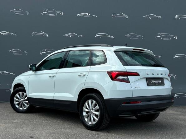 Skoda Karoq I с пробегом 2022 года, цена 2 422 300 рублей, 106766 км, внедорожник, Автокод Объявления