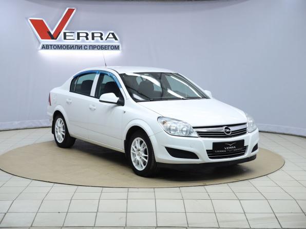 Opel Astra H Рестайлинг с пробегом 2012 года, цена 590 000 рублей, 117040 км, седан, Автокод Объявления