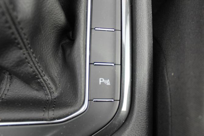 Volkswagen Tiguan II Рестайлинг с пробегом 2020 года, цена 2 490 000 рублей, 93000 км, внедорожник, Автокод Объявления