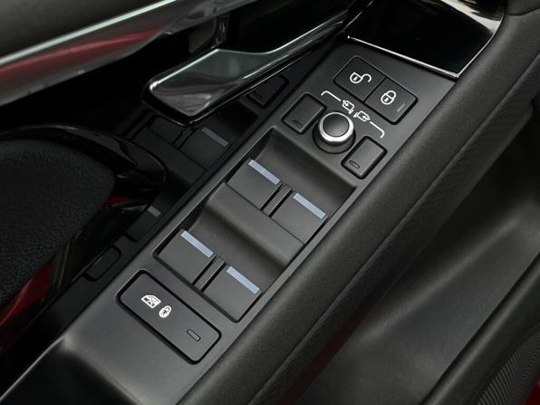 Land Rover Range Rover Evoque II с пробегом 2019 года, цена 3 168 400 рублей, 114621 км, внедорожник, Автокод Объявления