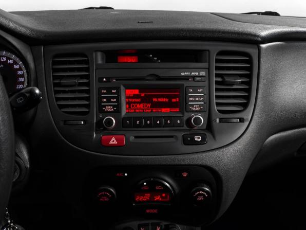 Kia Rio II Рестайлинг с пробегом 2011 года, цена 465 000 рублей, 250472 км, хэтчбек, Автокод Объявления
