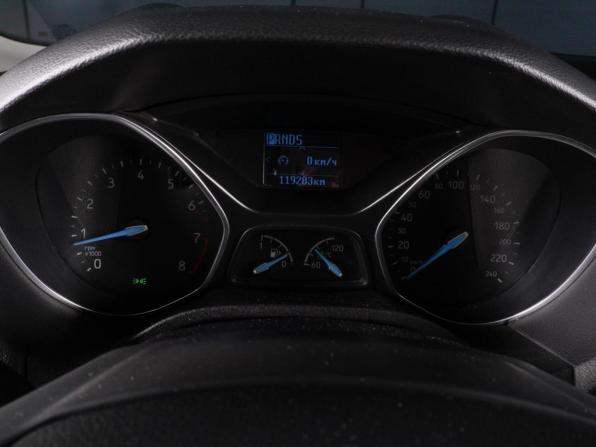 Ford Focus III Рестайлинг с пробегом 2015 года, цена 1 049 000 рублей, 119283 км, хэтчбек, Автокод Объявления