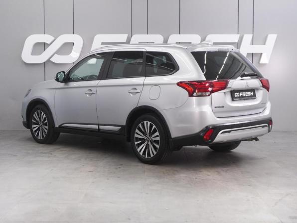 Mitsubishi Outlander III Рестайлинг 3 с пробегом 2019 года, цена 1 899 000 рублей, 99221 км, внедорожник, Автокод Объявления