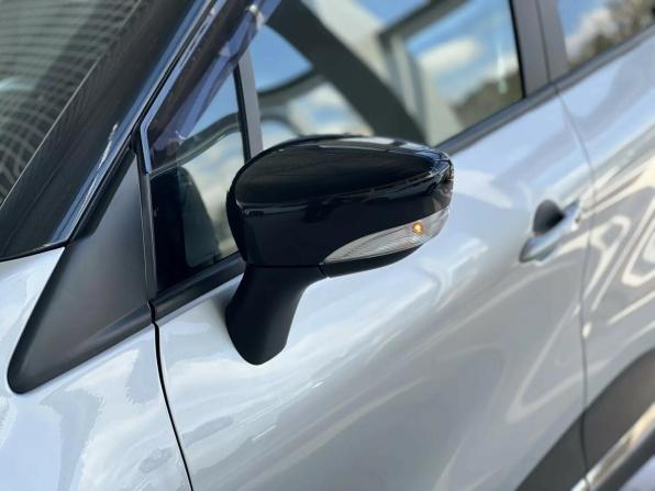Renault Kaptur I с пробегом 2019 года, цена 1 795 000 рублей, 75870 км, внедорожник, Автокод Объявления