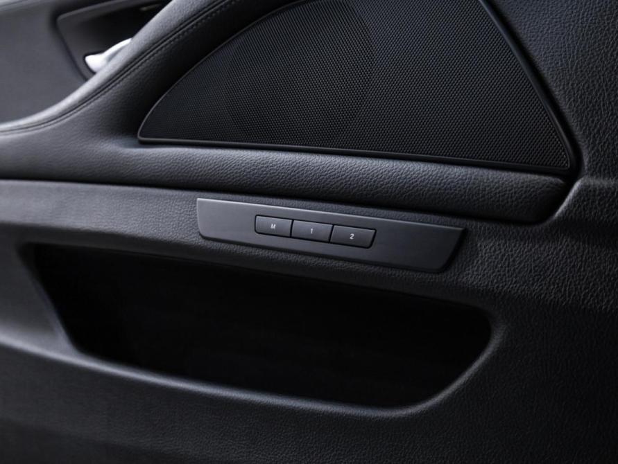 BMW 5 серии VI (F10/F11/F07) Рестайлинг Санкт-Петербург  - изображение 31