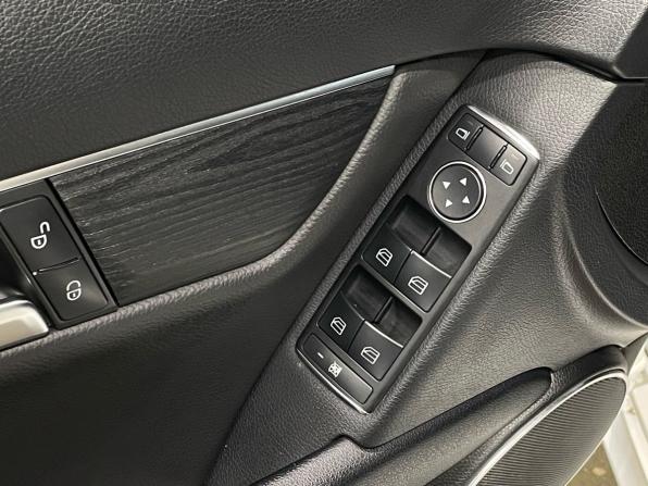 Mercedes-Benz C-Класс III (W204) Рестайлинг с пробегом 2013 года, цена 1 499 000 рублей, 138969 км, седан, Автокод Объявления